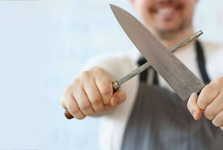 como amolar faca em casa