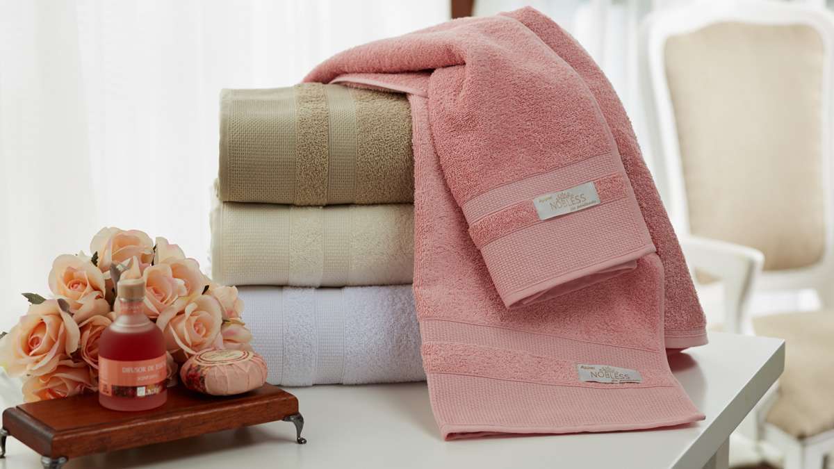 Como lavar toalhas de banho e deixá-las como novas em 7 passos simples
