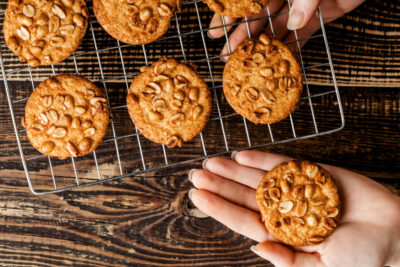 Receita de Biscoito Crocante de Banana e Aveia: Como Preparar um Lanche Saudável e Saboroso!